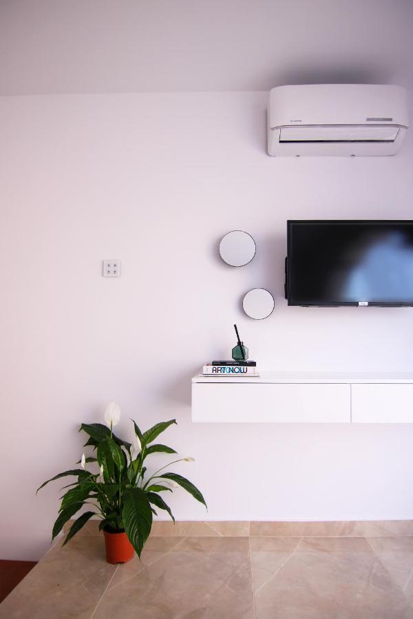 Phaedrus Living: Luxury Maisonette Lighthouse 60 Pafos Dış mekan fotoğraf